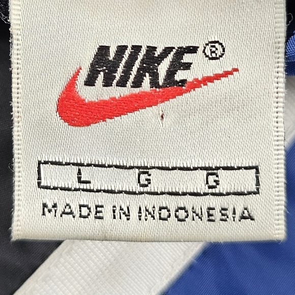 Vintage Nike Men's Windbreaker sz large - Picture 8 of 8